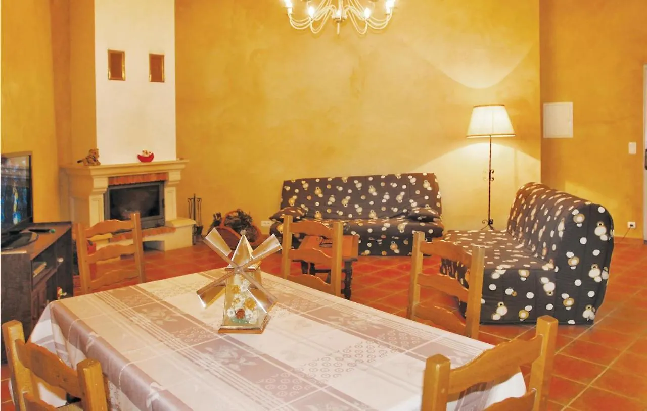 Pet Friendly Home In Suze La Rousse With Kitchen Casa de Férias Suze-la-Rousse